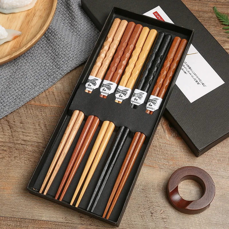 

Japanese Natural Wood Chopstick Set Reusable Classic Style Chopsticks 5 Pairs Gift Set 5 colors Chinese wooden chopsticks
