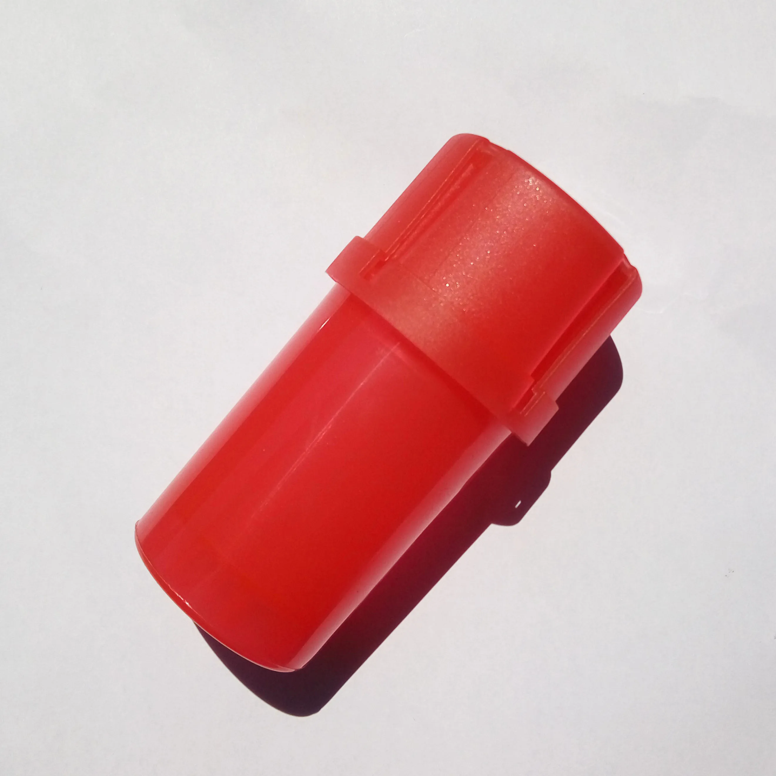 

Portable mini plastic weed grinder tobacco shredder smoking tool