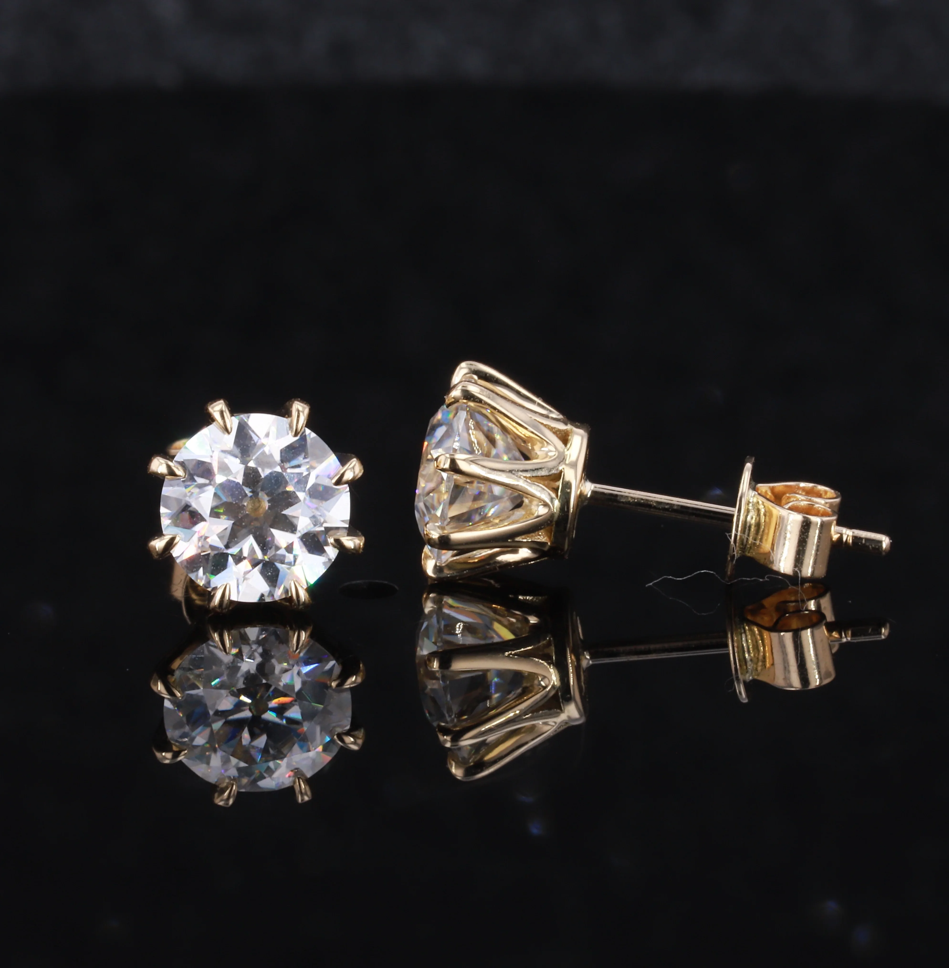 

Starsgem 18k yellow gold 1ct OEC antique moissanite earrings