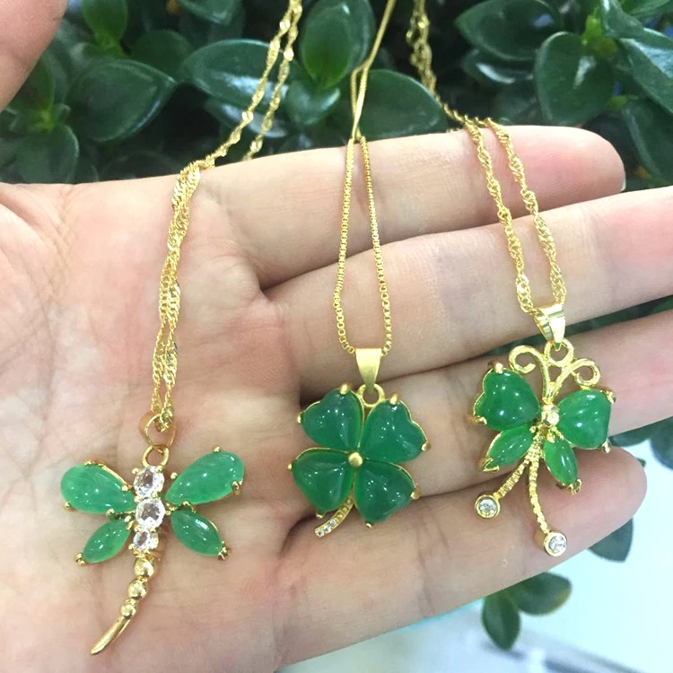 

Jialin jewelry 2020 fashion wholesale gold plated green agate chinese jade butterfly jade pendant women charm necklaces