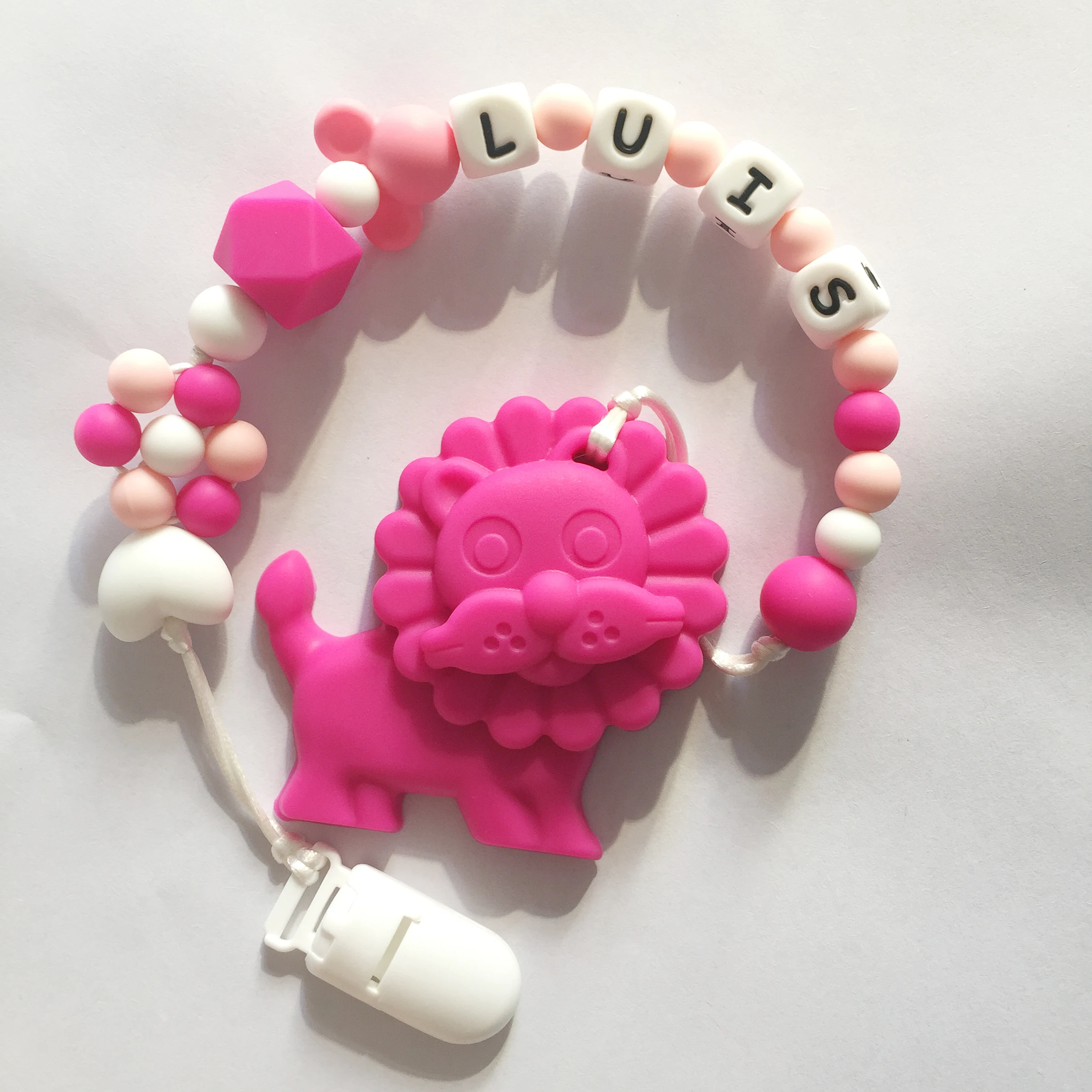 

2021 Christmas plastic wooden macrame pacifier holder clip dummy clips baby pacifier baby silicone pacifier clip chain, Picture color