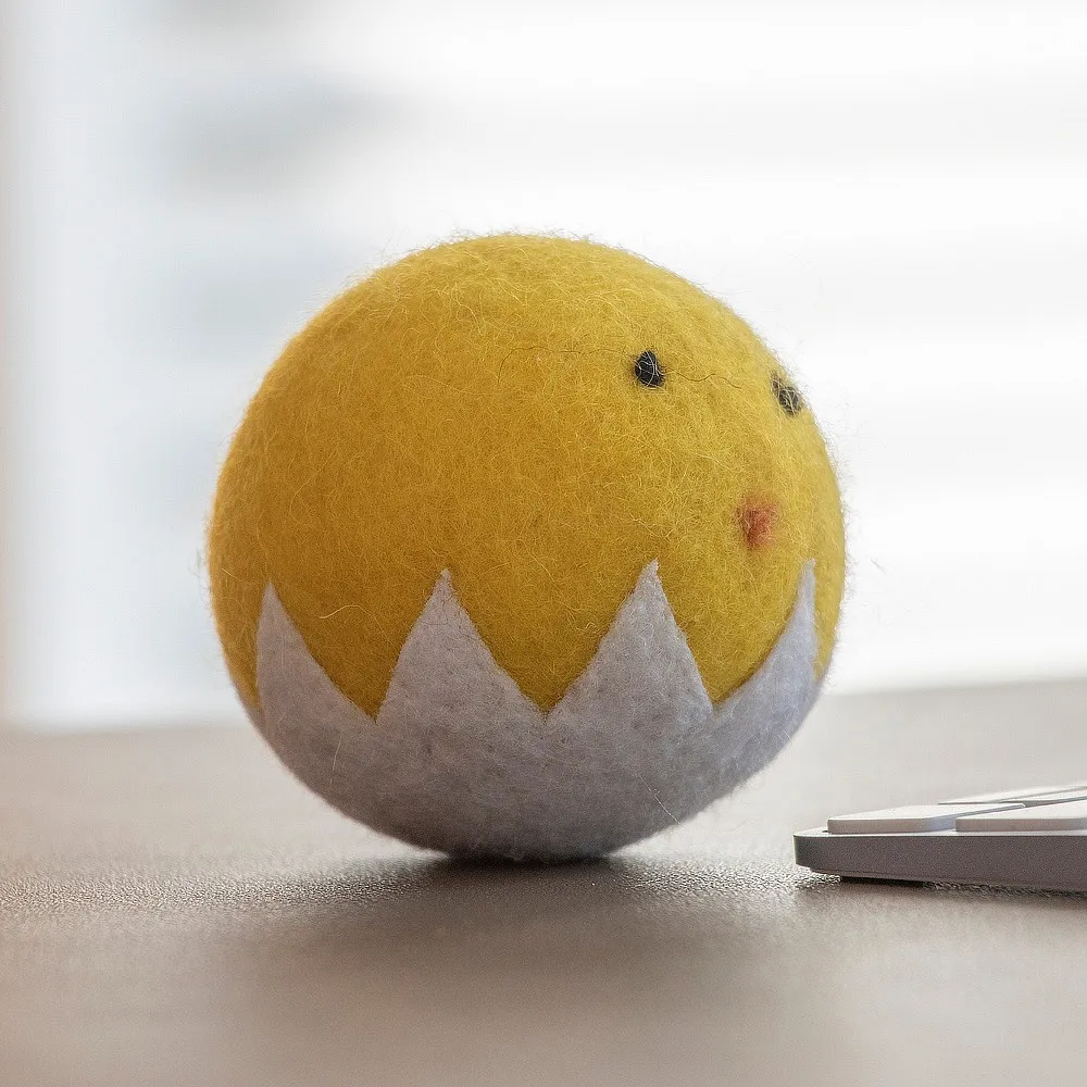 Artisanal Chick Wool Balls
