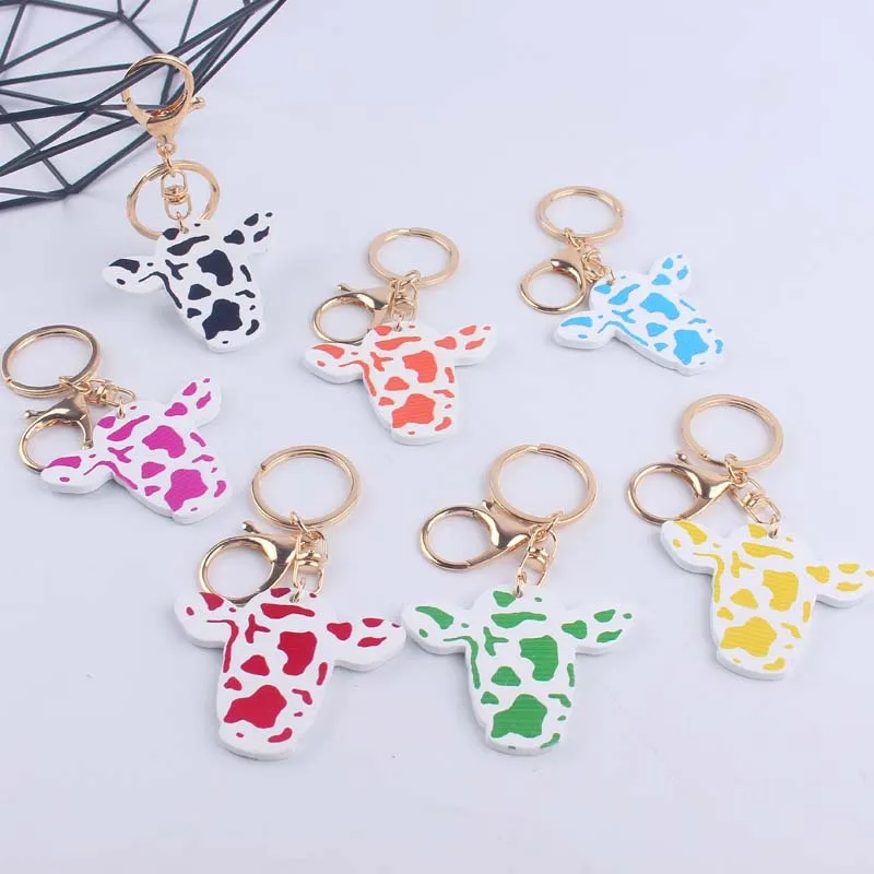 

Fashion Cow Head Shape Wooden Cow Pattern Pendant Keychain Car Key Chains Colorful Cow Head Mama Design Keychain