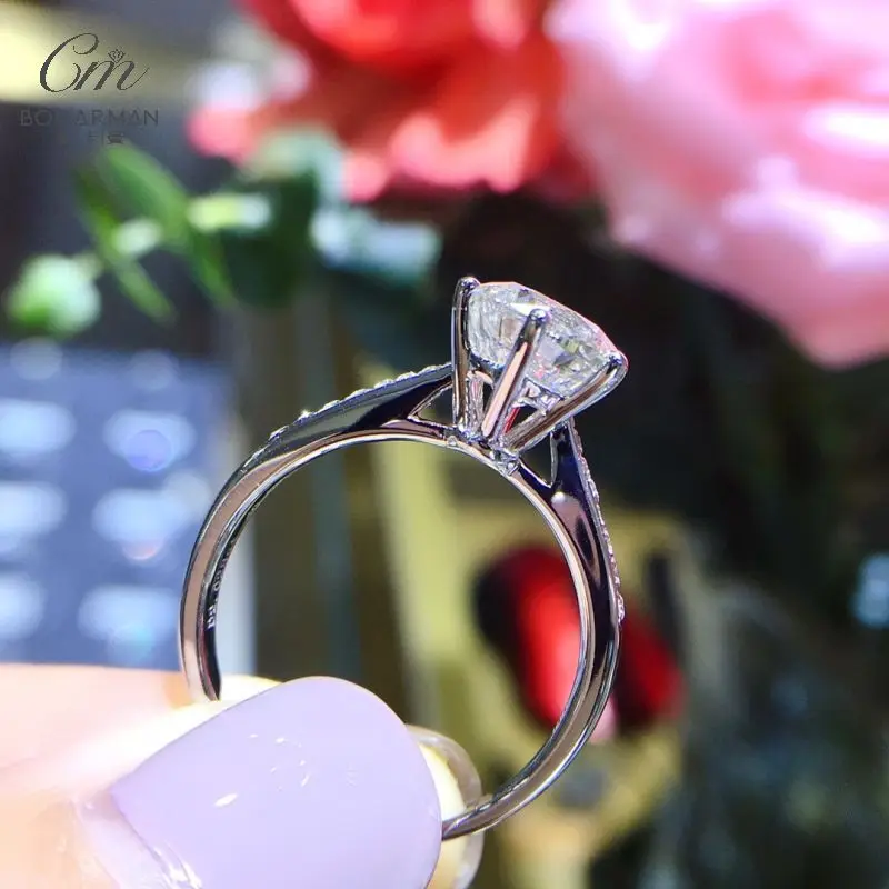 

Custom 10K 14K 18K Starlight Queen Ring S925 Silver 2.0CT Moissanite diamond ring moissanite ring engagement