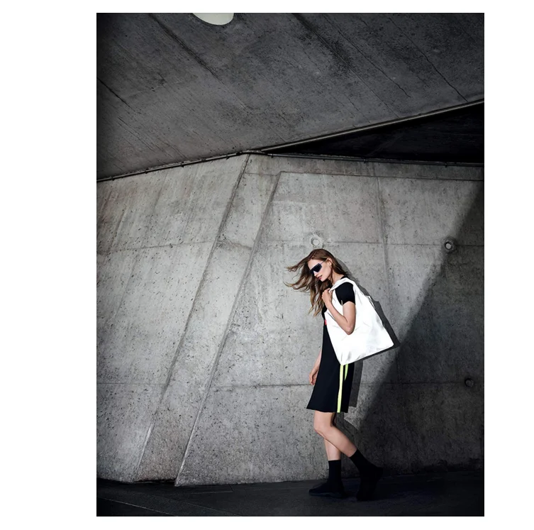 Reusable Nnvironmental Protection Reflective Polyester bag for shopping