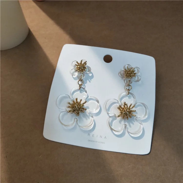 

2021 trendy jewelry clear flower wholesale dangle drop earrings