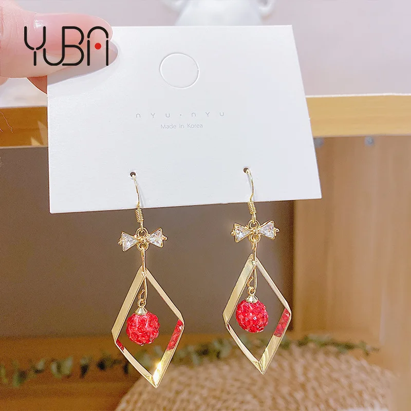 

2021 New Design Geometric Temperament Crystal Ball Long Earringwholesale, Colorful