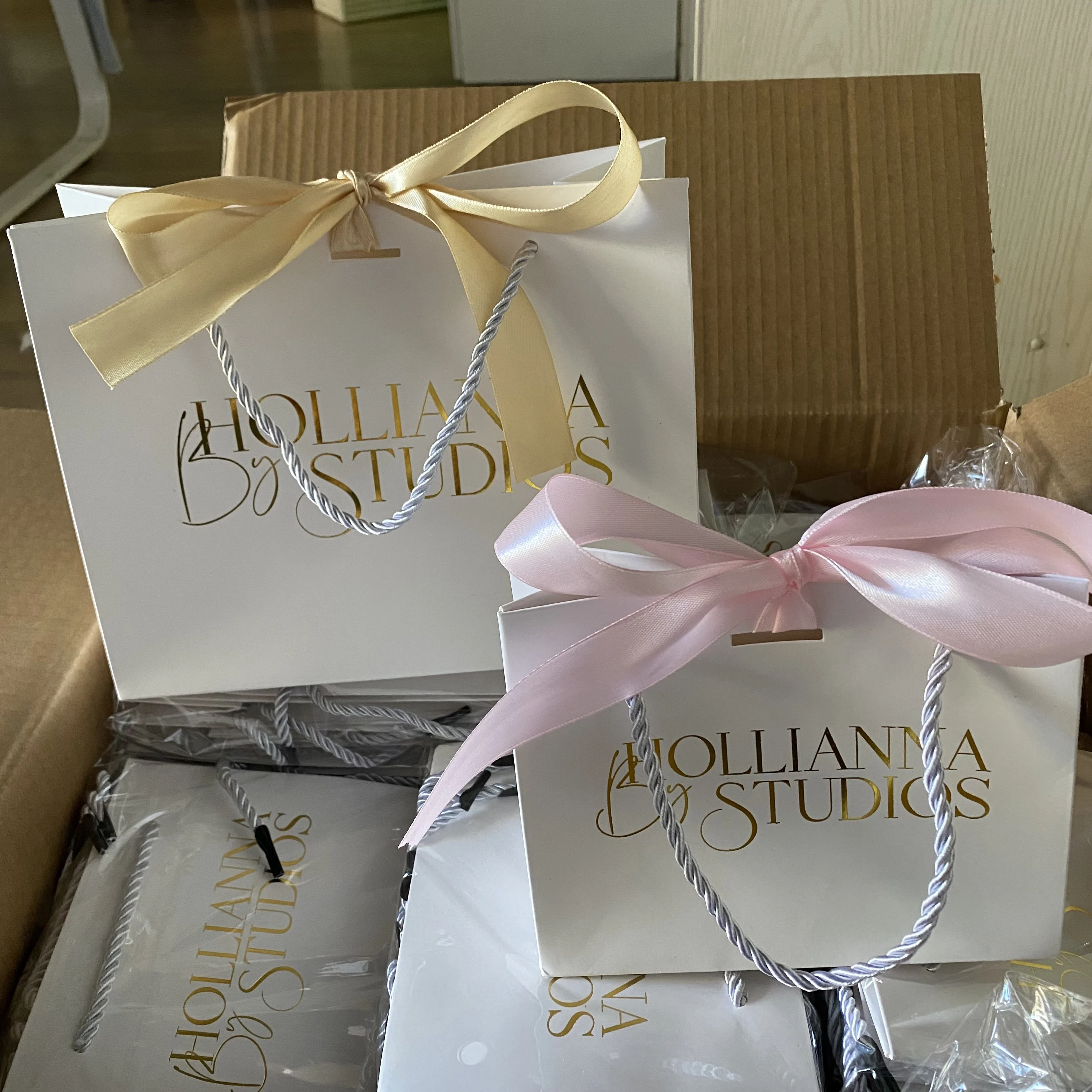 Foldable Reusable Paperbag Custom Small Gift Paper Bags With Logo and Handles