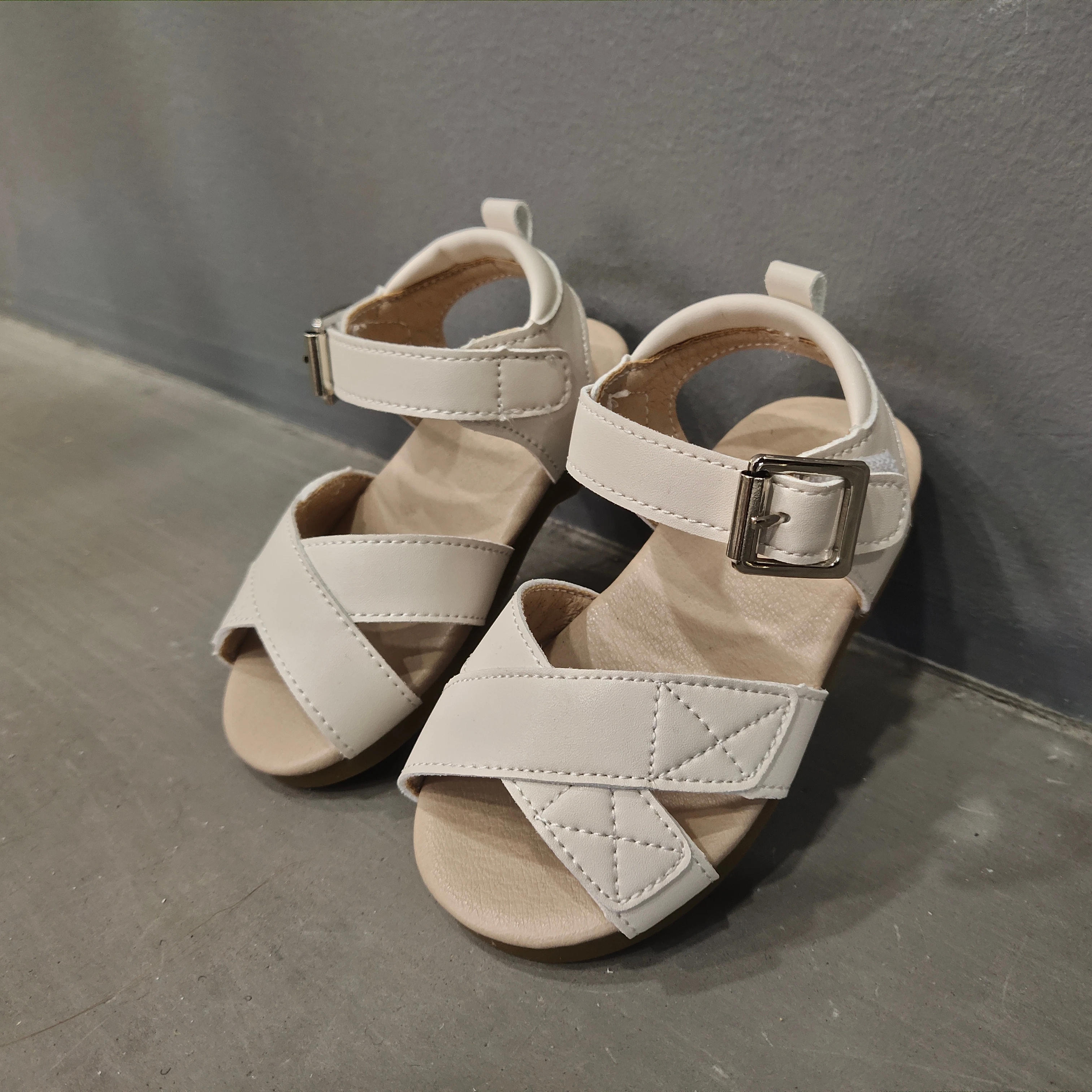 

flat sandals 2021 Sandals For Girls Summer Children Kids Girl Boy Outdoor Soft Cross Sandals