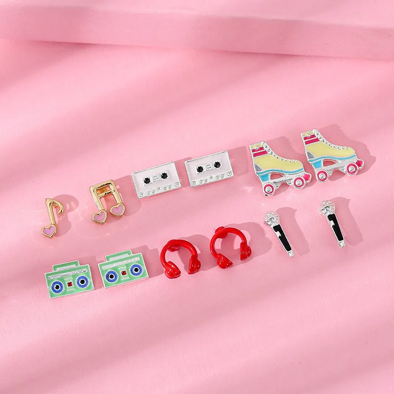

6Pcs/Set 2022 Fashion Trendy Exquisite Alloy Kids Jewelry Enamel Radios Heart Notes Children Stud Earrings Set
