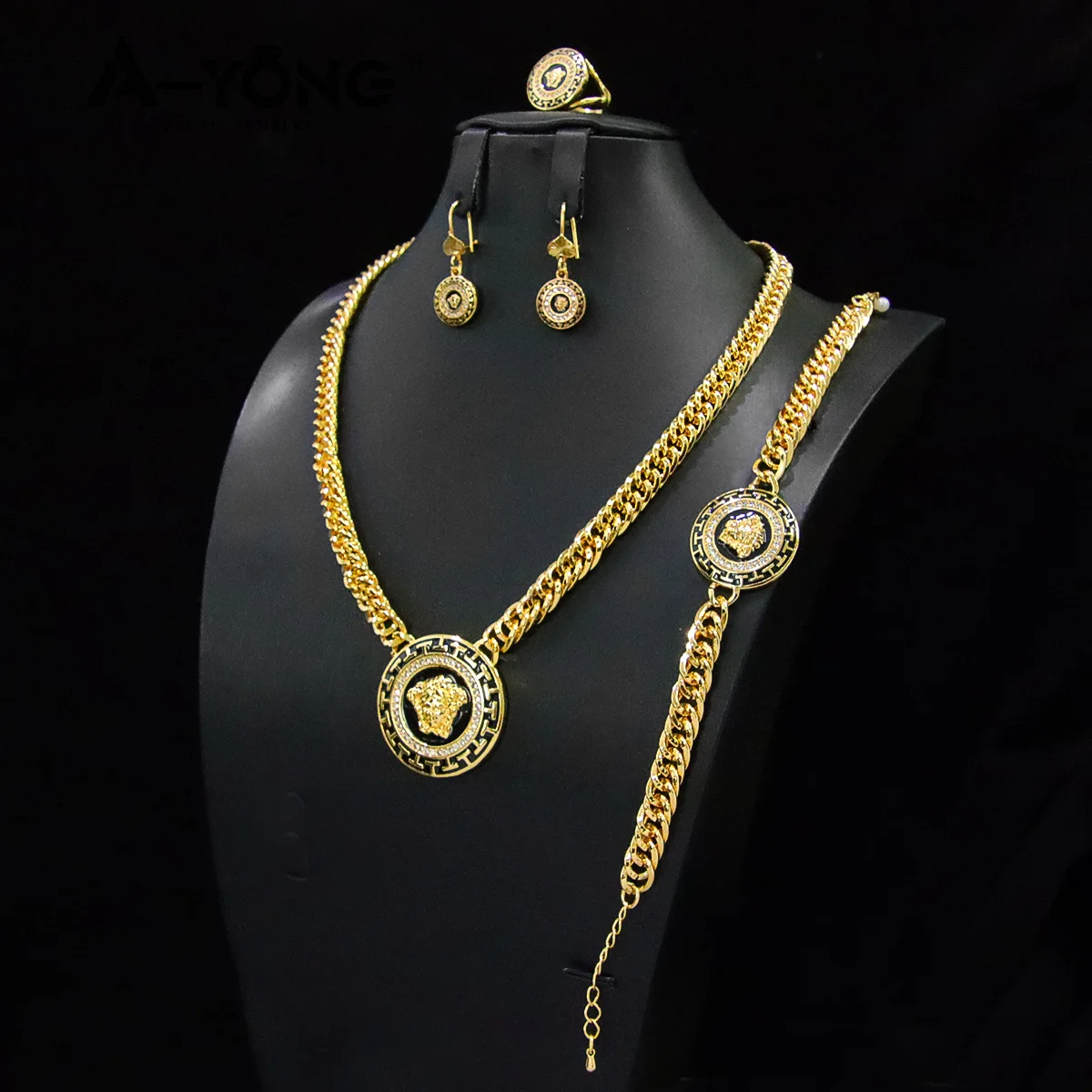 

New Personality Trend Portrait Cuban Zirconia Jewelry Vintage Coin Charms Cuban Link Jewelry Sets 18k Gold Plated