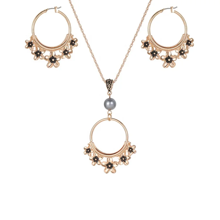 

Flower Shape Custom Beach 18k Natural Pearl Jewelry Sets Necklace Polynesia Hawaiian Earrings Necklace, Golden