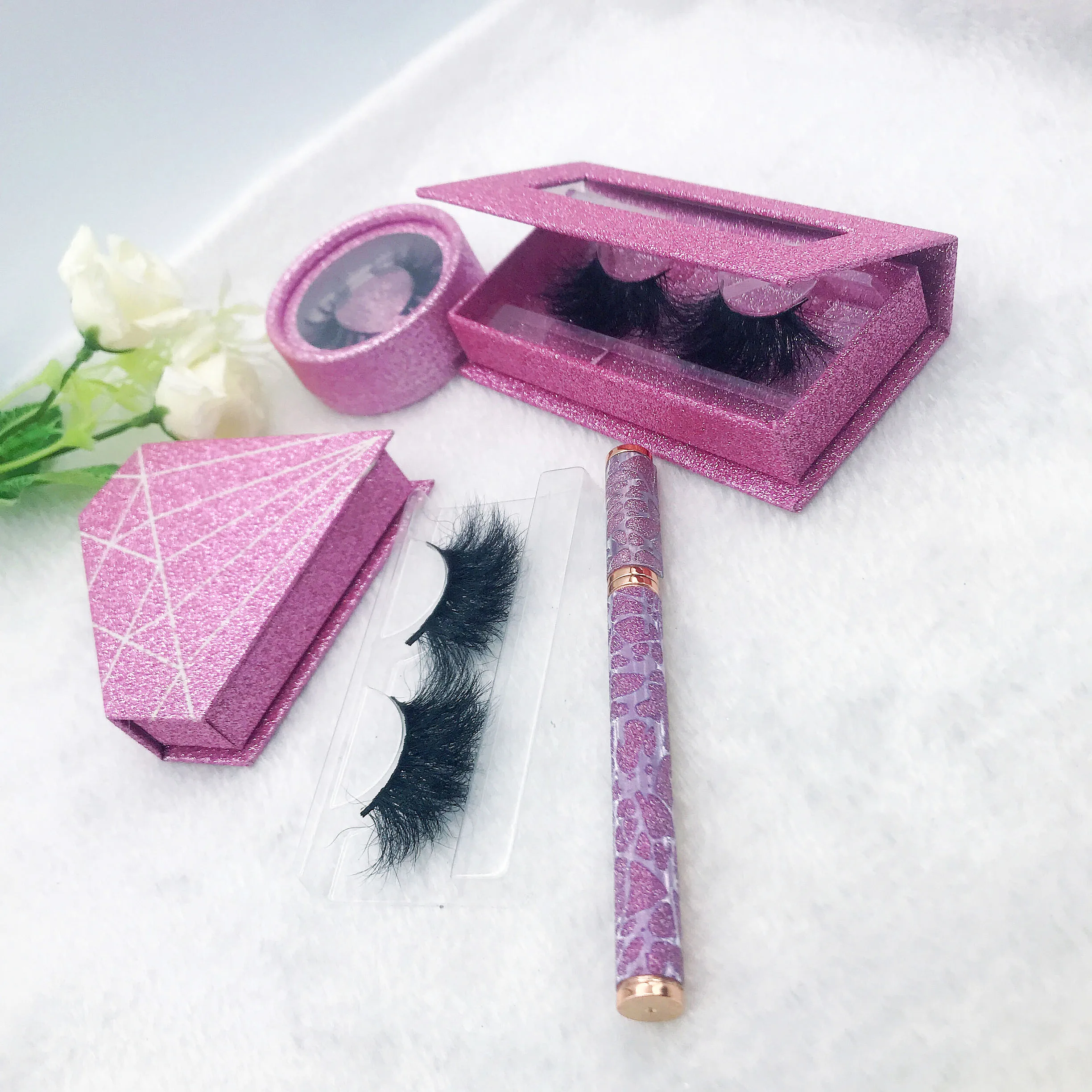 

High Quality 6d Fluffy 25mm Mink Eyelash Natural Wispy Full Strip Eyelashes on sale