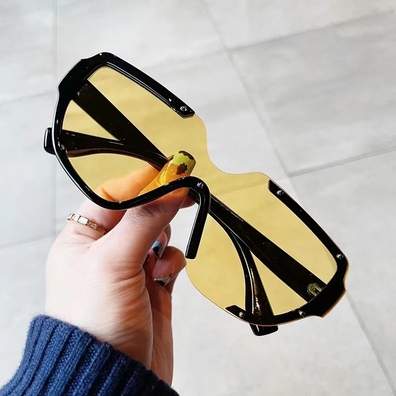 

Sell Well Mens Sun Glasses Wholesale Unisex 2022 Oversized Fashion Women Custom Shaped Sunglasses