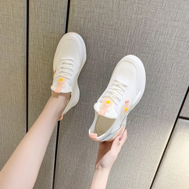 

2020 New arrival lightweight breathable casual sports shoes women sneakers ladies shoes women, Optional