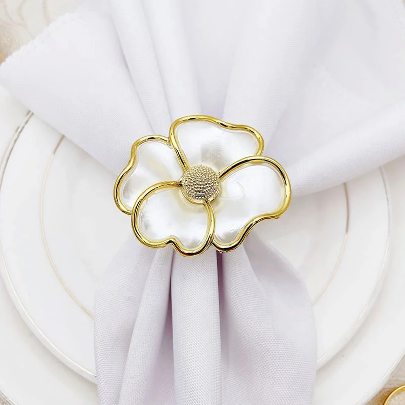 

Fashion Beautiful White Flowers Napkin Ring Hotel Napkin Buckle Wedding Tabletop Decorations HWF05