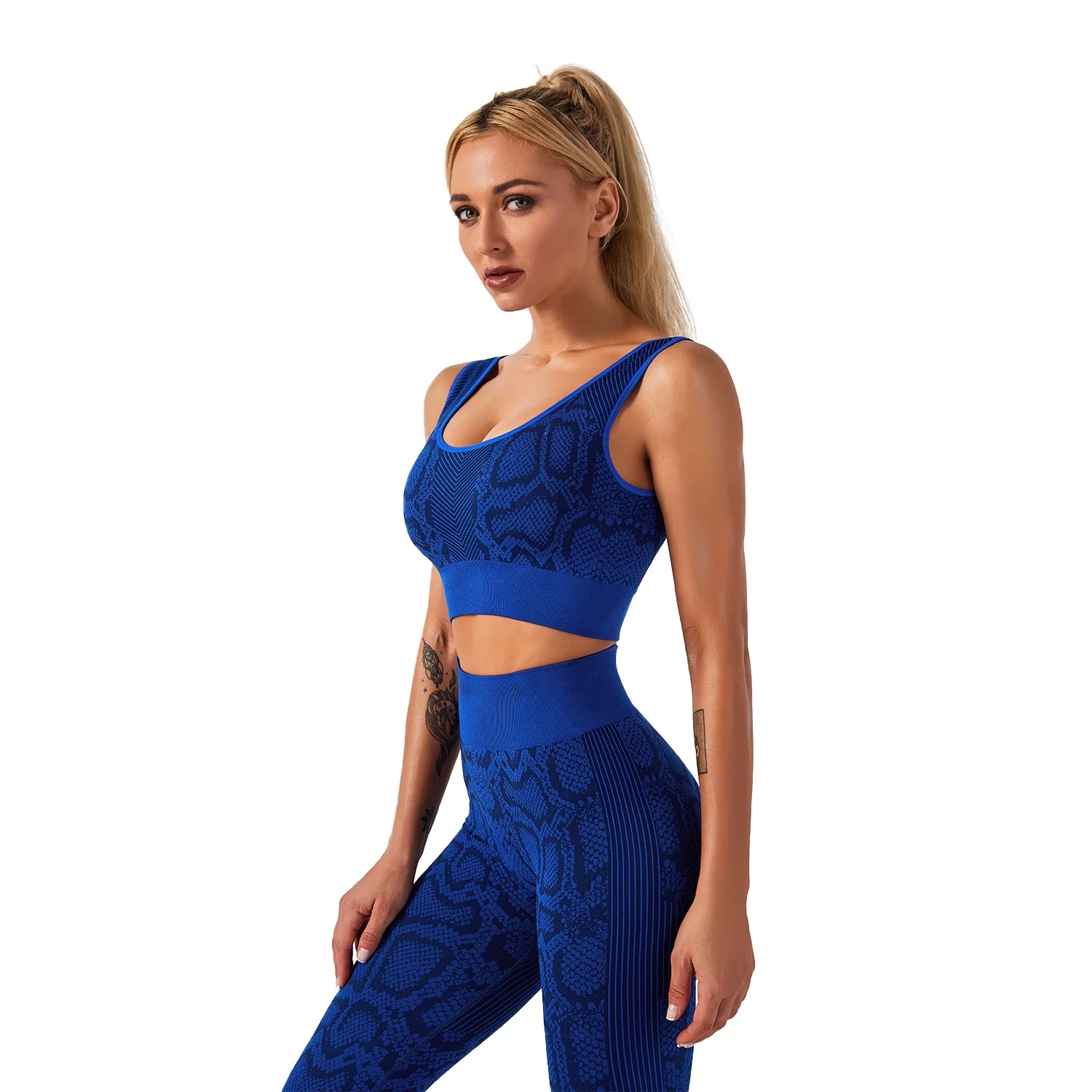 

2021 Popular Ladies High Quality Snakeskin Yoga Pants Comfortable Woman High Waist Workout Leggings Women Fitness Bra Size XL Av, Different color available
