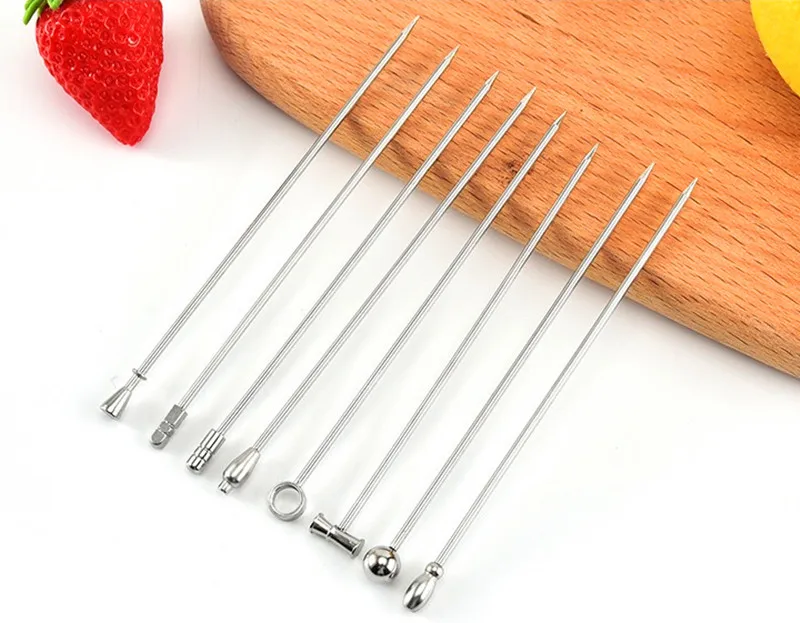 

Wholesale High Quality Kitchen Gadget Tools Decorative Bamboo Vodka Cocktail Picks, Silver