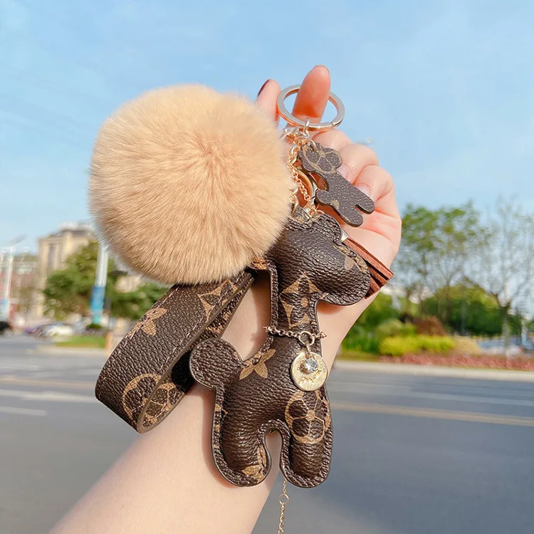 

Net Red Flower Giraffe Keychain Creative Pu Leather Fawn Bag Pendant Female Car Key Accessory Gift, Customized color