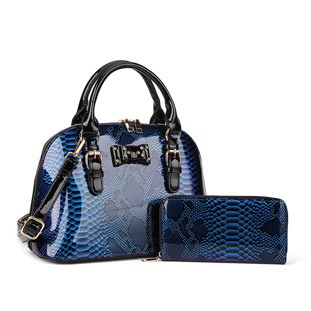 

HEC 2021 Ladies Snakeskin Print Crossbody Handbags and Purses set