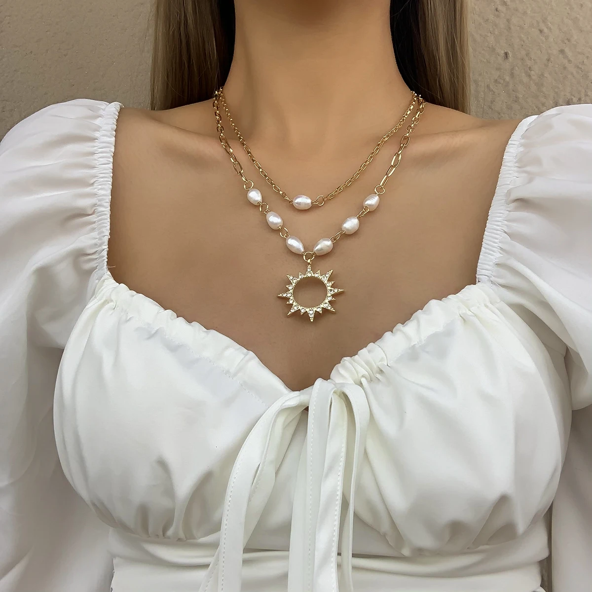 

Trendy Gift Jewelry Gold Pearl Link Chain Diamond Sunflower Pendant Necklace