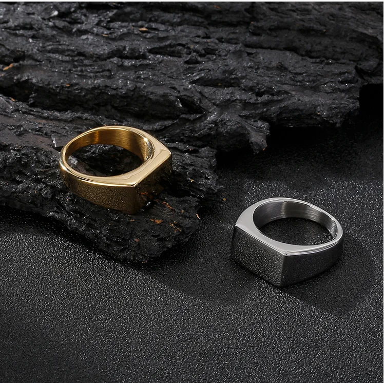 

Engravable Ring Black Engraving Stainless Steel Pave Finger 18k Gold Plated Personalized Signet 925 Stainless Blanks Ring Set, Picture shows