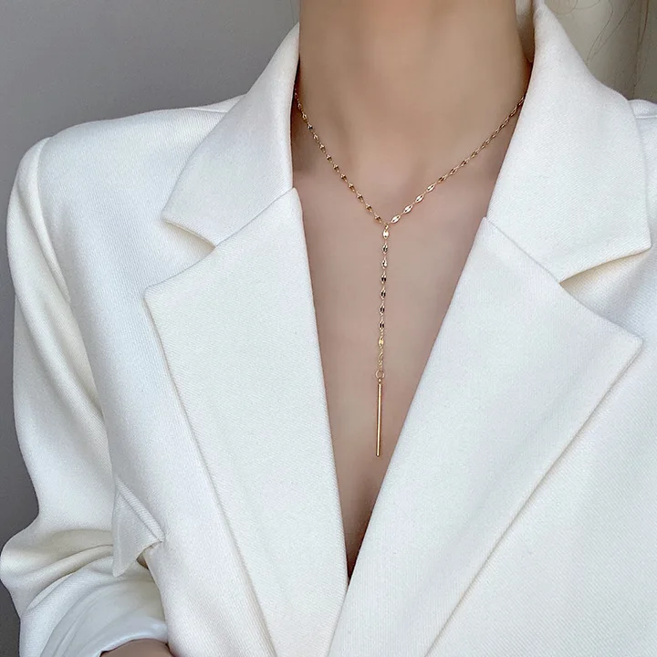 

2021 trendy V shape jewelry women chain custom necklace