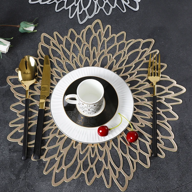 

Gold Wedding Placemat Decorative Flower Plastic Placemat Set For Dining Table Placemats