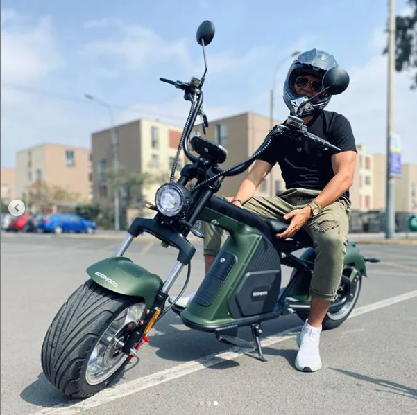 2022 Hot Sale 3000W Fat Tire Electric Scooter Citycoco Motorcycle in US Warehouse