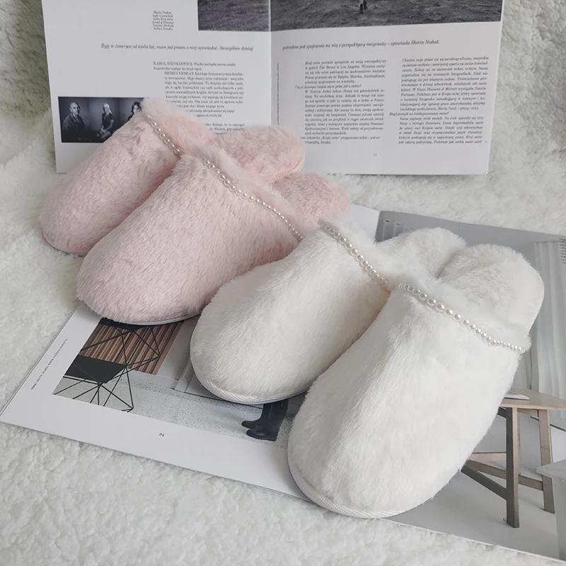 

Wholesale high quality women comfortable plush warm fluffy indoor slippers