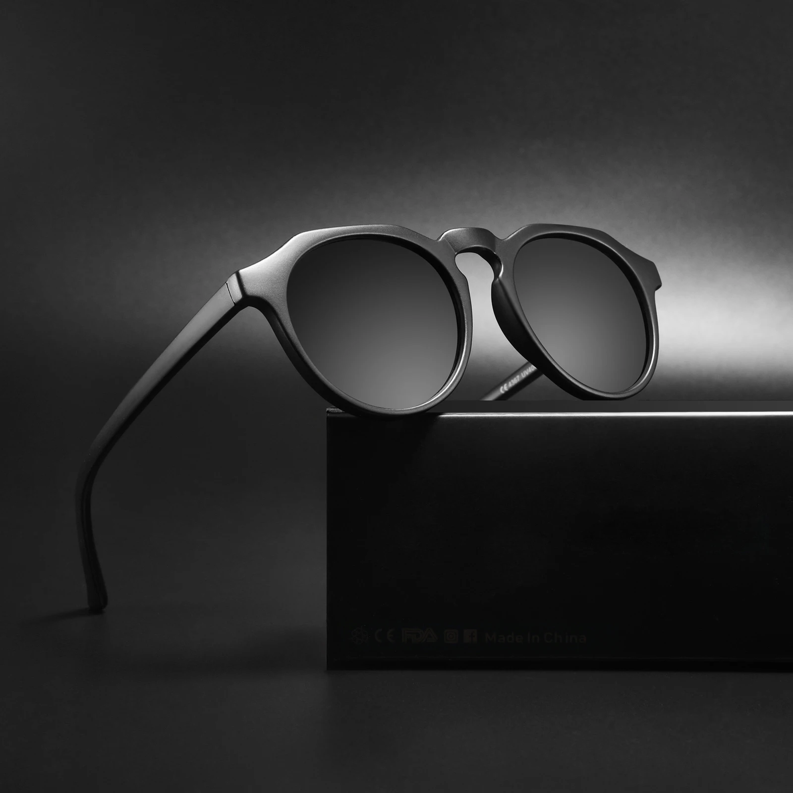 

CONCHEN 2023 New Trend Retro Round Polarized Plastic Sunglasses Women Shade Sun Glasses