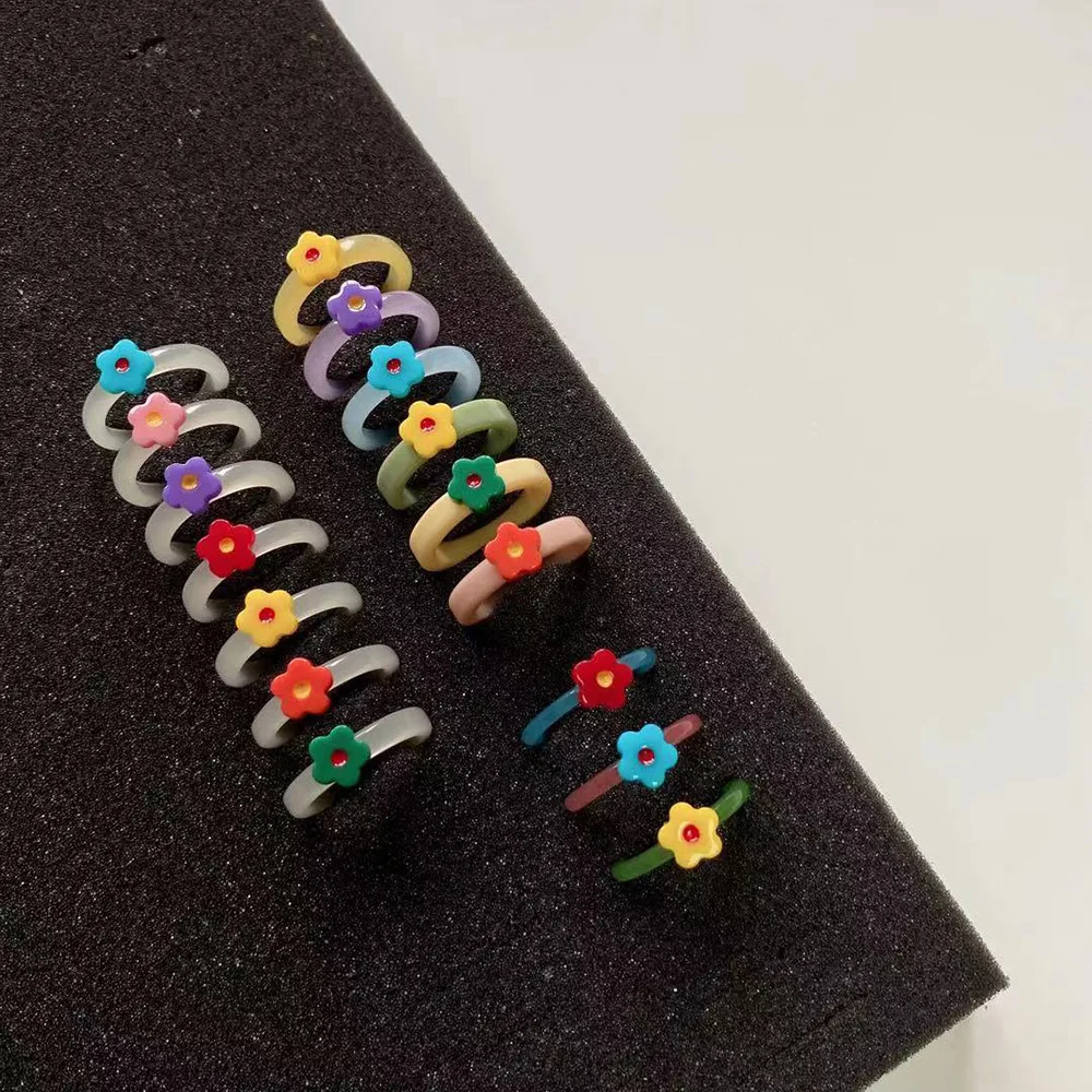 

New Cute Colorful Transparent Ring Acrylic Resin Flower Finger Rings For Women Girl Party Gift