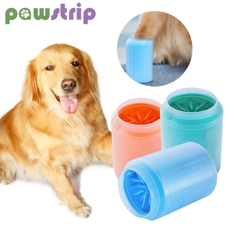 

pet products 2021 Dog Paw Cleaner Cup Soft Silicone Combs Outdoor Pet Towel Quickly Wash Foot Cleaning Bucket