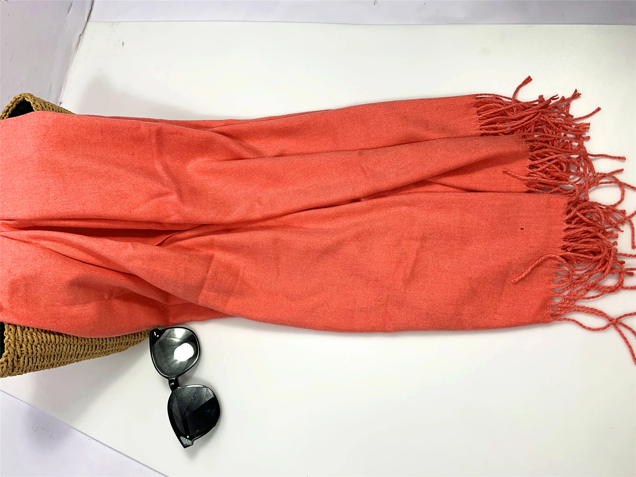 
High Quality Women Pashmina Scarf Shawls Plain Soild Winter Color Cashmere Scarf 