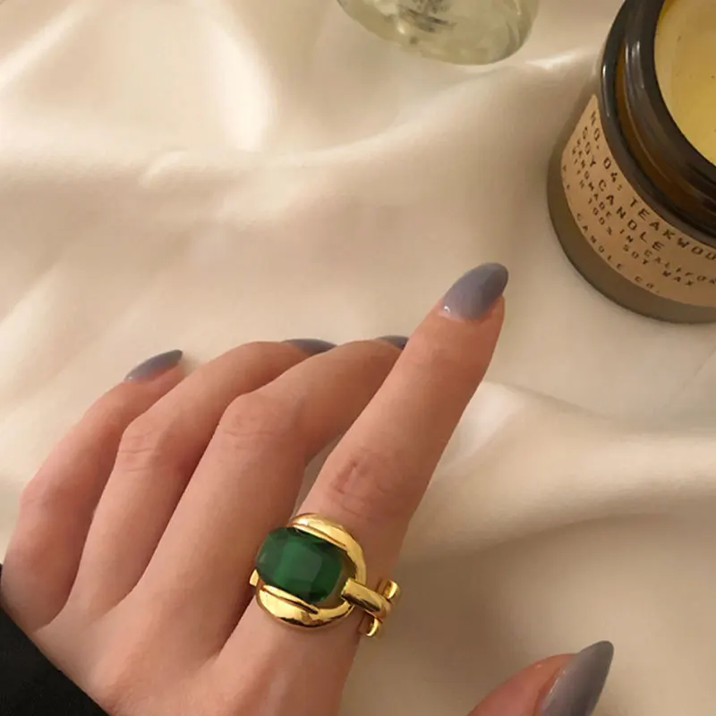 

European Luxury Emerald Crystal Finger Ring Women 18K Gold Plating Stackable Gemstone Ring Jewelry for Women Girls