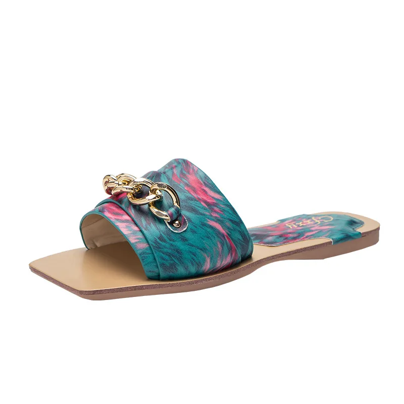 

Factory Sale Casual Daily Street High Quality Slippers Gold Chain Large Size Square Head Stylish One Font 2021 Lady Slippers