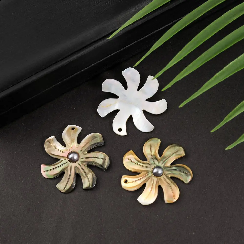 

Eco-friendly Mother Of Pearl hawaiian hair accessories flower charms for jewelry making wholesale