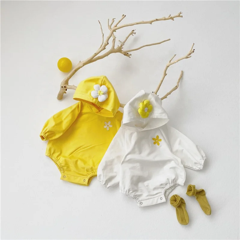 

Autumn Korean version baby crawl clothes Cute flower long-sleeved hooded sweater
