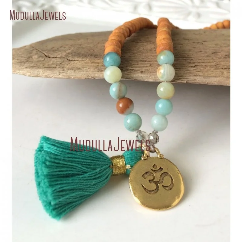 

NM31737 Om Beaded Tassel Necklace Boho Chic Sandalwood Necklace Dainty Bohemian Style Wood Bead Necklace Mala