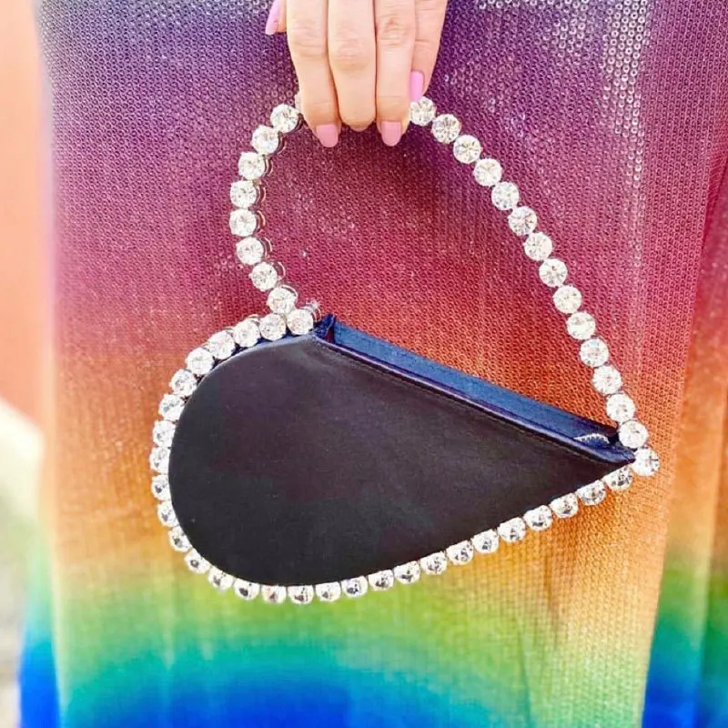 

Hot Selling Cute Crystal Rhinestone Heart Shape Mini Trendy Purses 2021