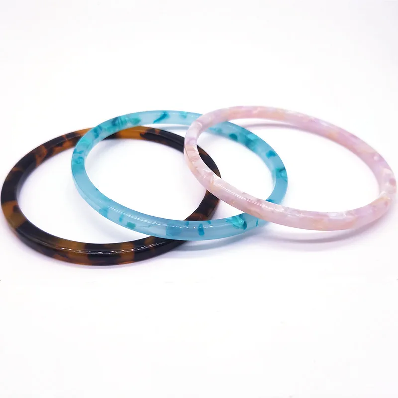 

2019 New Fashion Simple and Personality Ring Acetate Plate Leopard Bracelet Yiwu Kinling Factory Direct, Picture shows