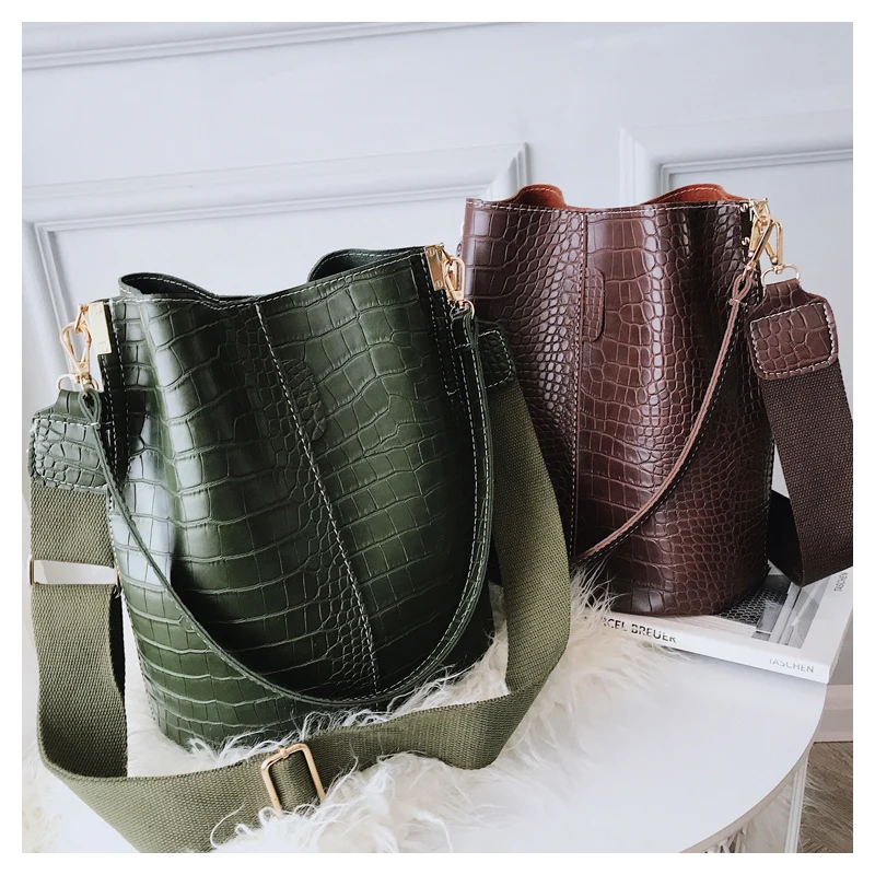 

Crocodile Shoulder Crossbody Bag For Women Bag Brand Designer Women Luxury PU Leather Bucket Bag Handbag