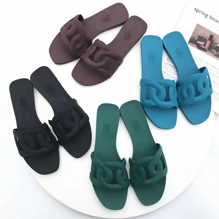 
2020 Wholesaler girls summer beach flat jelly shoes female flat slippers H ins open toe flat slippers one-piece chic for women 