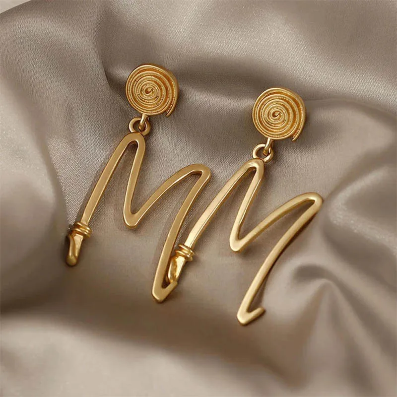 

Vintage Punk Letter M Dangle Earrings for Women Bold Gold Color Geometrical Initial Hanging Cute C G Earring Celebrity Style