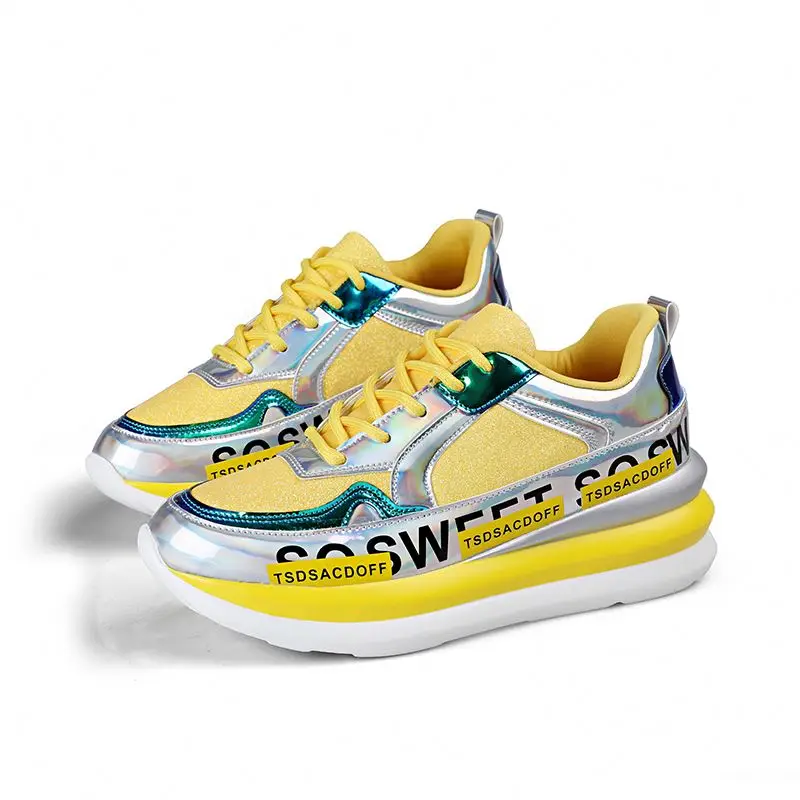 

2020 Stylish winter sports shoes fashion sneakers for women
