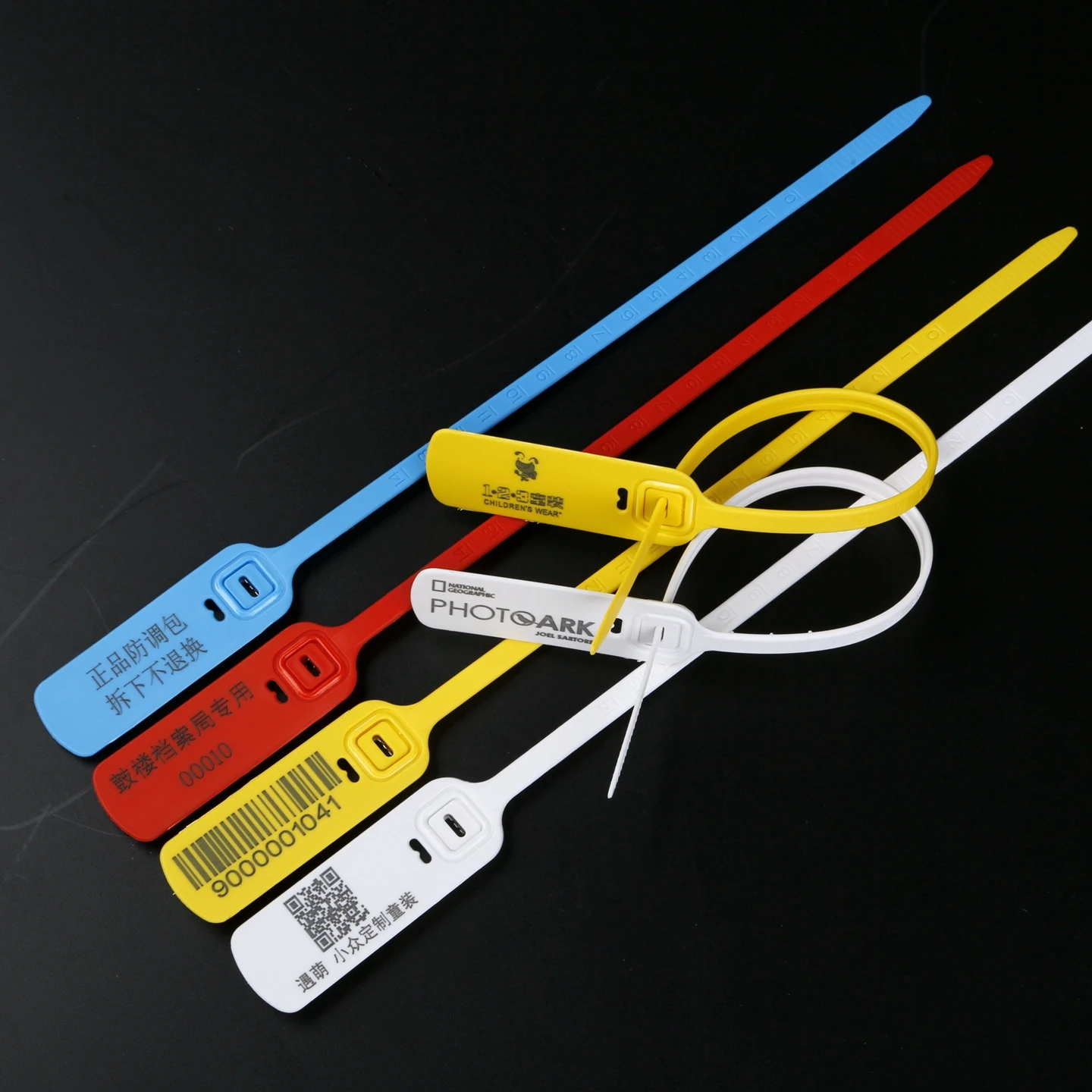 

Clothes Garment Bags Luggage Anti-theft Anti-counterfeiting Label Identification Tag Seal, Red,yellow,green,blue,orange,white,black or customized