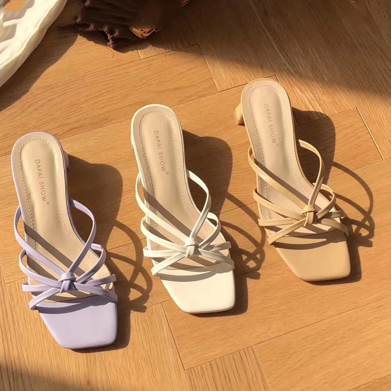 

ladies slippers Low-heeled slippers slip narrow-band sandals 2021 summer shoes ladies beach slippers, As pictures