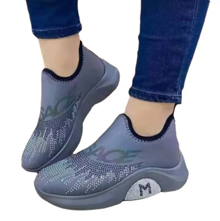 

Plus Size Women's Shoes 2022 Spring Summer New Rhinestone Flying Woven Mesh Breathable Casual Light Sports Shoes, As pictures