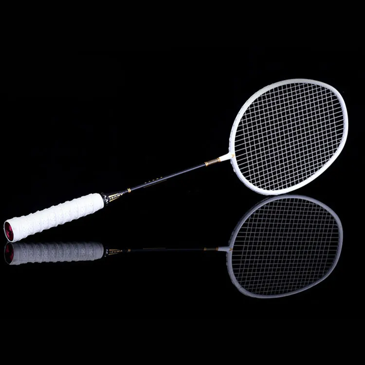 
hot sales professional full carbon badminton racket 4u 