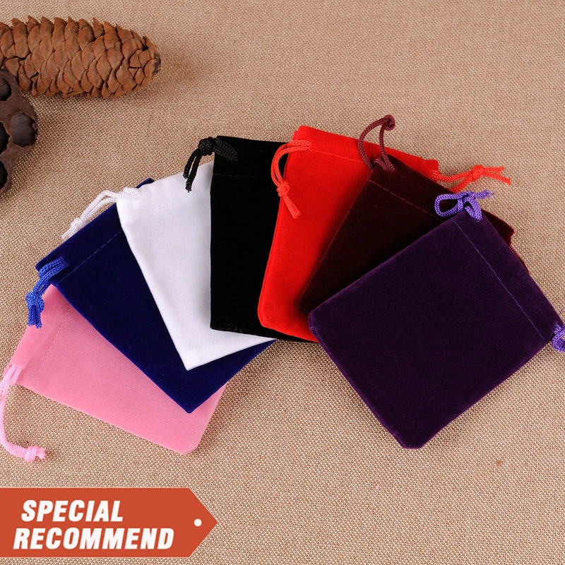 

Wholesale high quality custom jewelry pouches packed with logos